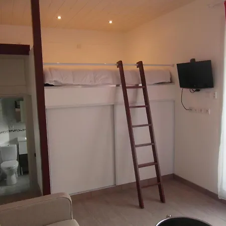 T1 Duplex Dans Immeuble Individuel Apartment Pau